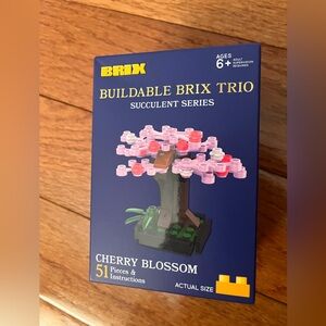 Brix Buildable Cherry Blossom - 51 Pieces - NWT